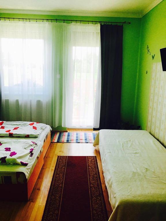 Liget Panzio Otel Nyirbogdany Dış mekan fotoğraf